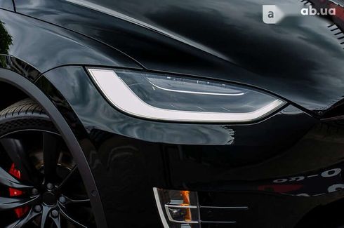 Tesla Model X 2019 - фото 12