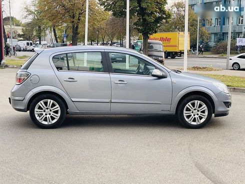 Opel Astra 2008 - фото 7