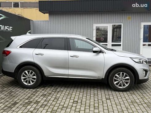 Kia Sorento 2015 - фото 6