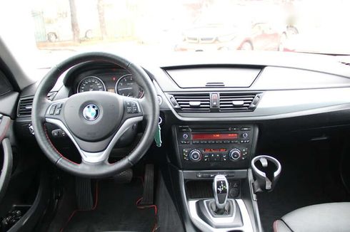 BMW X1 2014 - фото 12