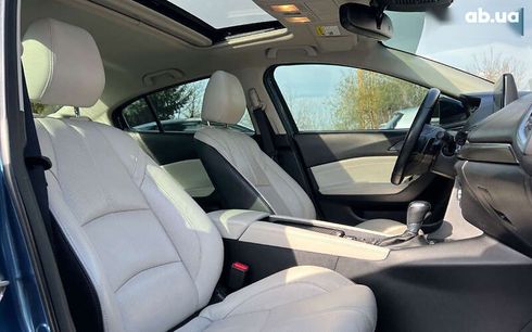 Mazda 3 2017 - фото 9