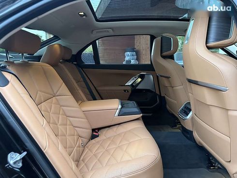 BMW 7 серия 2023 - фото 22