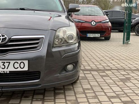 Toyota Avensis 2006 - фото 10