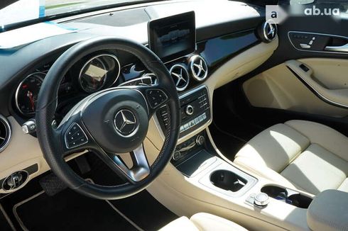 Mercedes-Benz CLA-Класс 2018 - фото 28