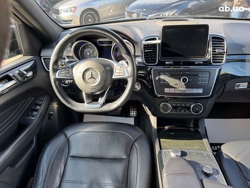Mercedes-Benz GLE-Класс 2016 черный - фото 18