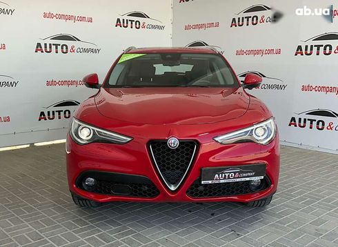Alfa Romeo Stelvio 2017 - фото 2