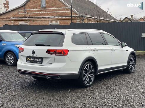 Volkswagen passat alltrack 2020 - фото 8