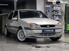 Продаж вживаних Ford Fiesta 2000 року - купити на Автобазарі