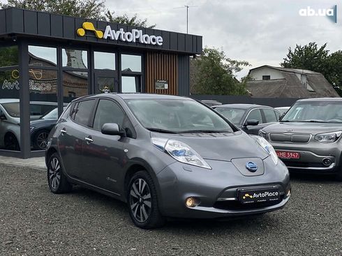 Nissan Leaf 2015 - фото 11