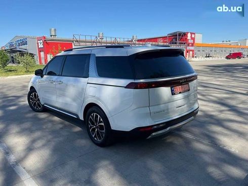 Kia Carnival 2023 - фото 5