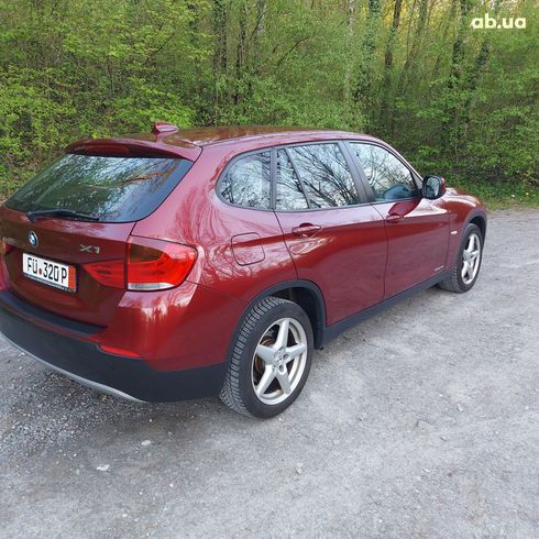 BMW X1 2011 - фото 2
