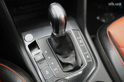 Volkswagen Tiguan 2018 - фото 18