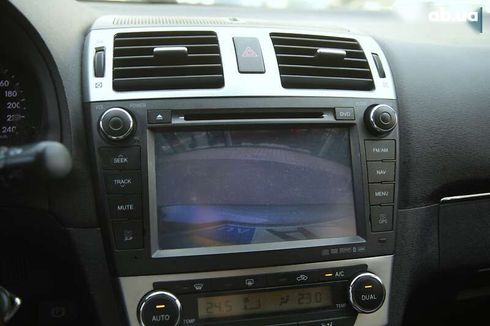 Toyota Avensis 2012 - фото 14
