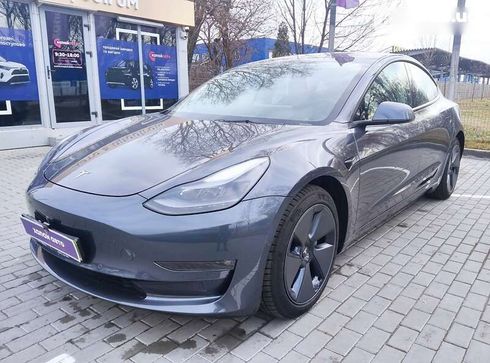 Tesla Model 3 2021 - фото 3