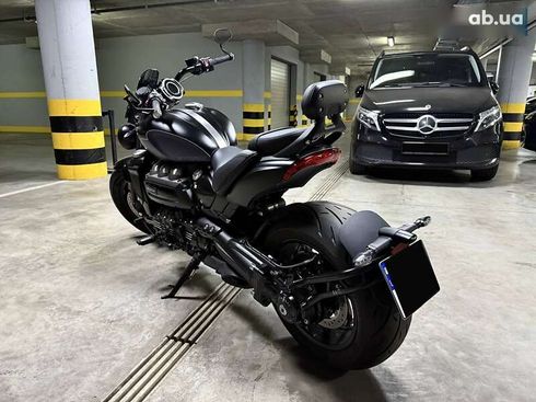 Triumph Rocket 3 2024 - фото 12