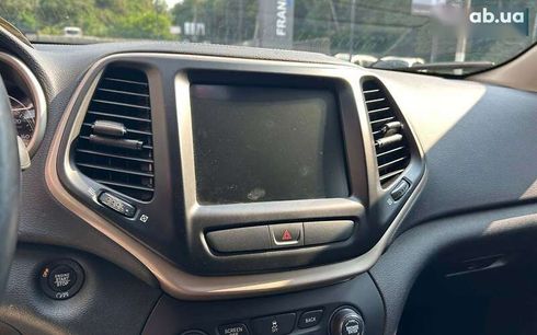 Jeep Cherokee 2016 - фото 15