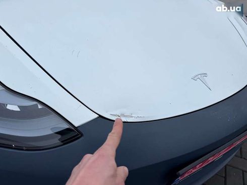 Tesla Model 3 2021 - фото 7