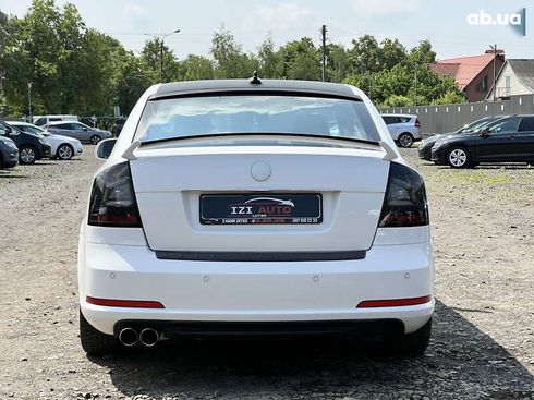 Skoda Octavia 2012 - фото 7