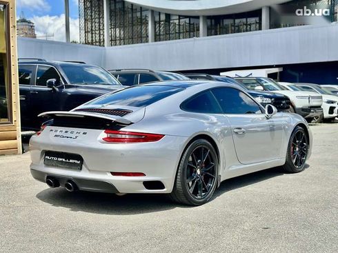 Porsche 911 2017 - фото 11