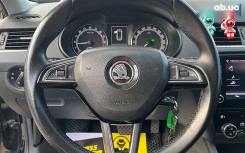 Skoda Octavia 2018 - фото 12
