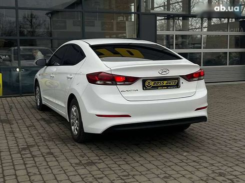 Hyundai Elantra 2016 - фото 5