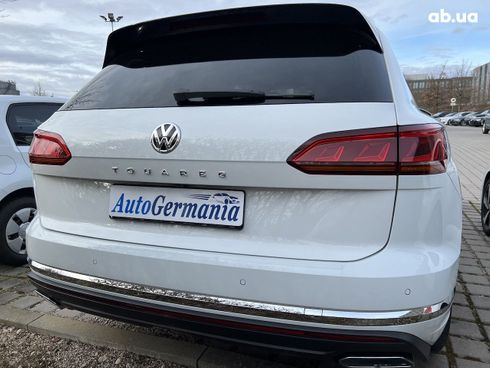 Volkswagen Touareg 2020 - фото 30