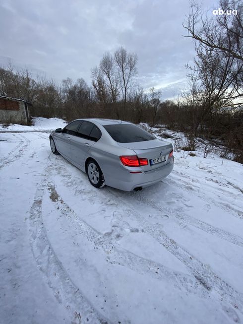 BMW 5 серия 2011 - фото 6