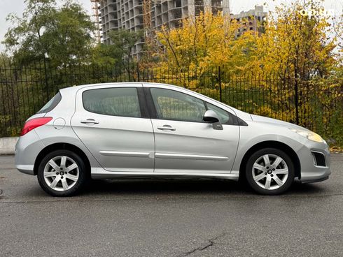 Peugeot 308 2011 серый - фото 14