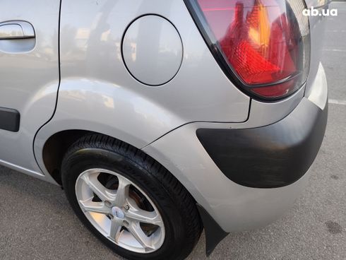 Kia Rio 2008 серебристый - фото 8