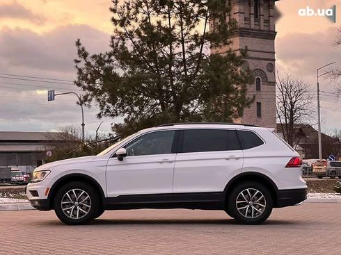 Volkswagen Tiguan Allspace 2018 - фото 12