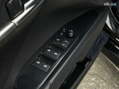 Toyota Camry 2019 - фото 19