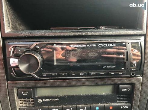 Volkswagen Bora 2004 - фото 22