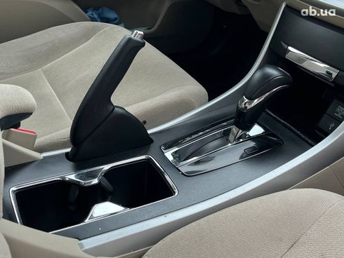 Honda Accord 2013 красный - фото 5