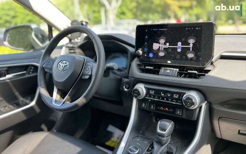Toyota RAV4 2023 - фото 14
