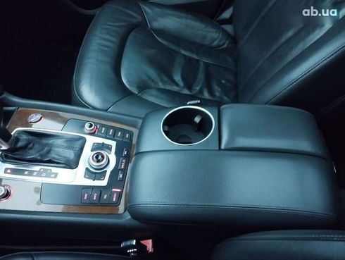 Audi Q7 2012 - фото 28