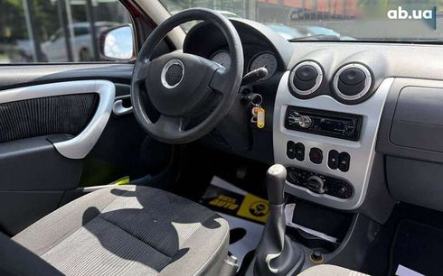 Dacia Sandero 2010 - фото 16