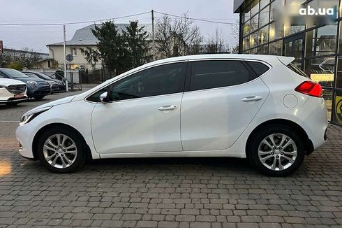 Kia Cee'd 2013 - фото 4