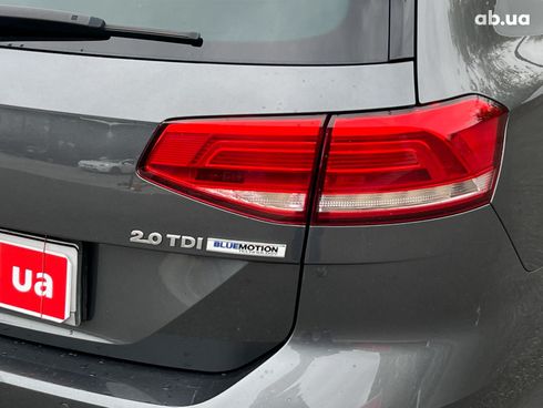 Volkswagen Passat 2015 серый - фото 11