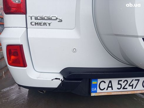Chery Tiggo 3 2017 белый - фото 2