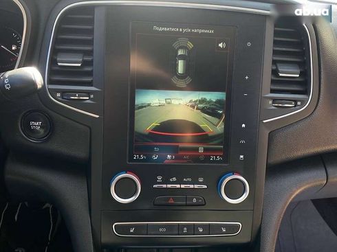 Renault Megane 2016 - фото 16