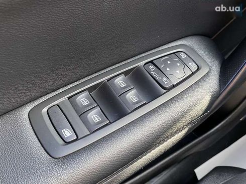 Renault Megane 2016 - фото 23