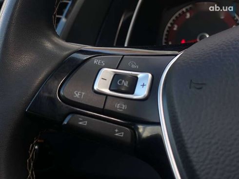 Volkswagen Jetta 2021 - фото 30