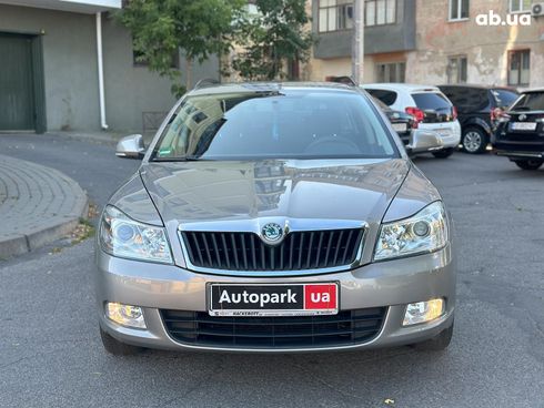 Skoda octavia a5 2009 бежевый - фото 5