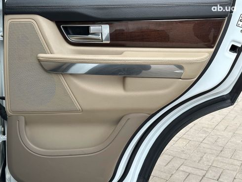 Land Rover Range Rover Sport 2010 белый - фото 21
