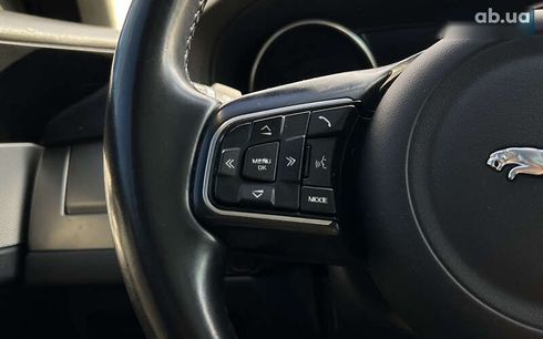 Jaguar XF 2019 - фото 11