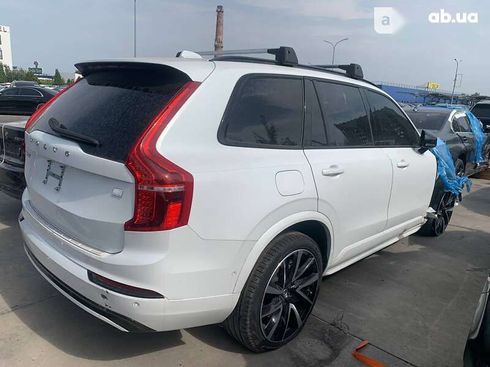 Volvo XC90 2023 - фото 2