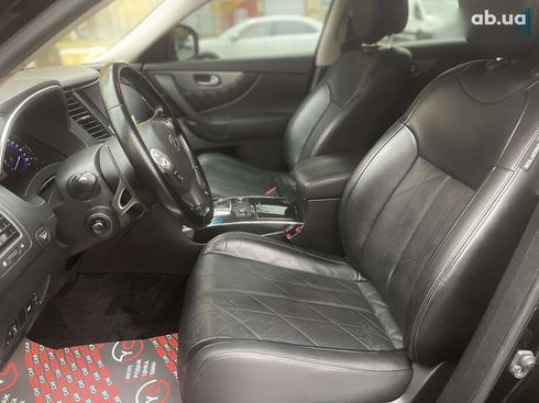 Infiniti QX70 2015 - фото 28