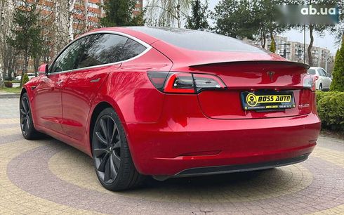 Tesla Model 3 2020 - фото 5