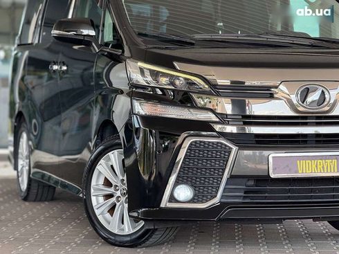 Toyota Vellfire 2017 - фото 6