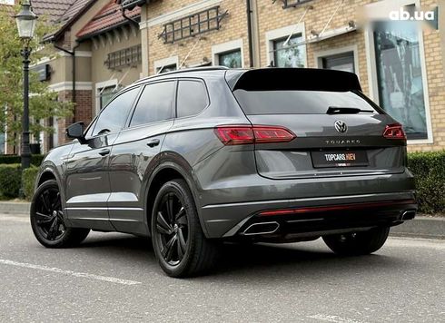 Volkswagen Touareg 2023 - фото 15